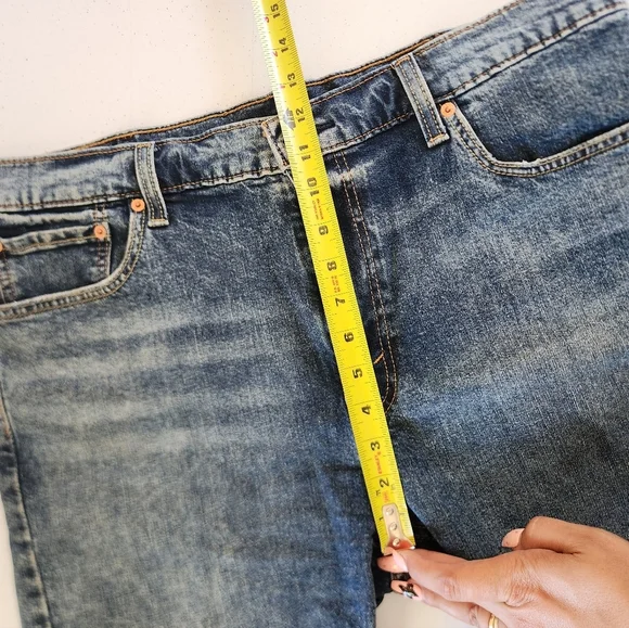 Levis 412 Men’s Size 38 9" Denim Jean Shorts Blue Medium Wash Stretch Festival - Picture 7 of 9